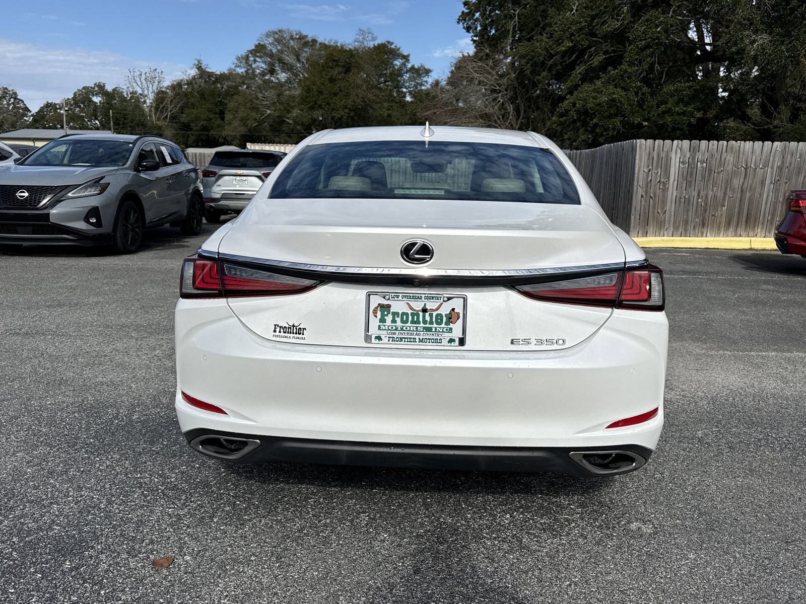 Used 2019 Lexus ES 350 w/ Premium Package image 4