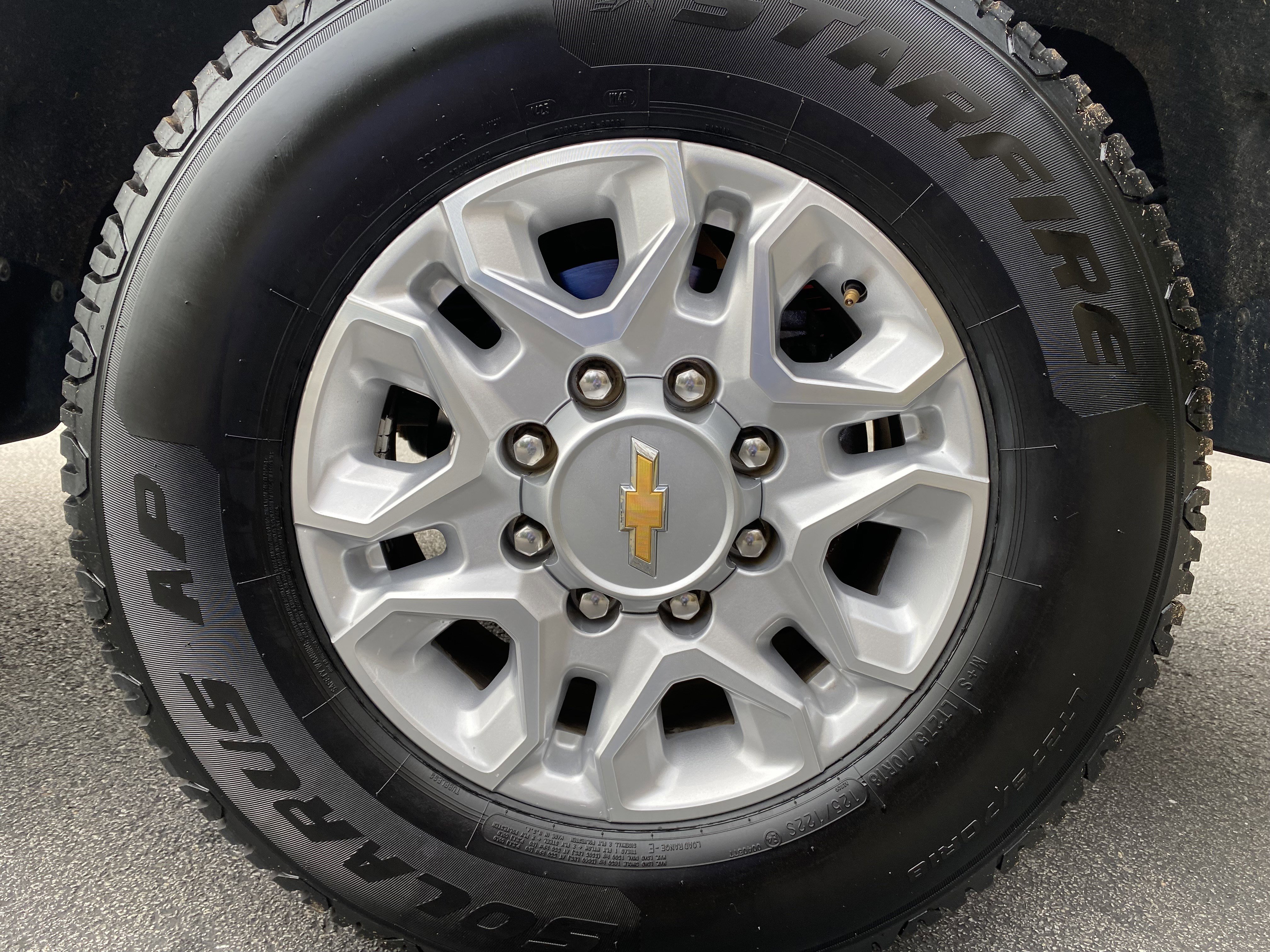 Used 2022 Chevrolet Silverado 2500 LT w/ Convenience Package image 41