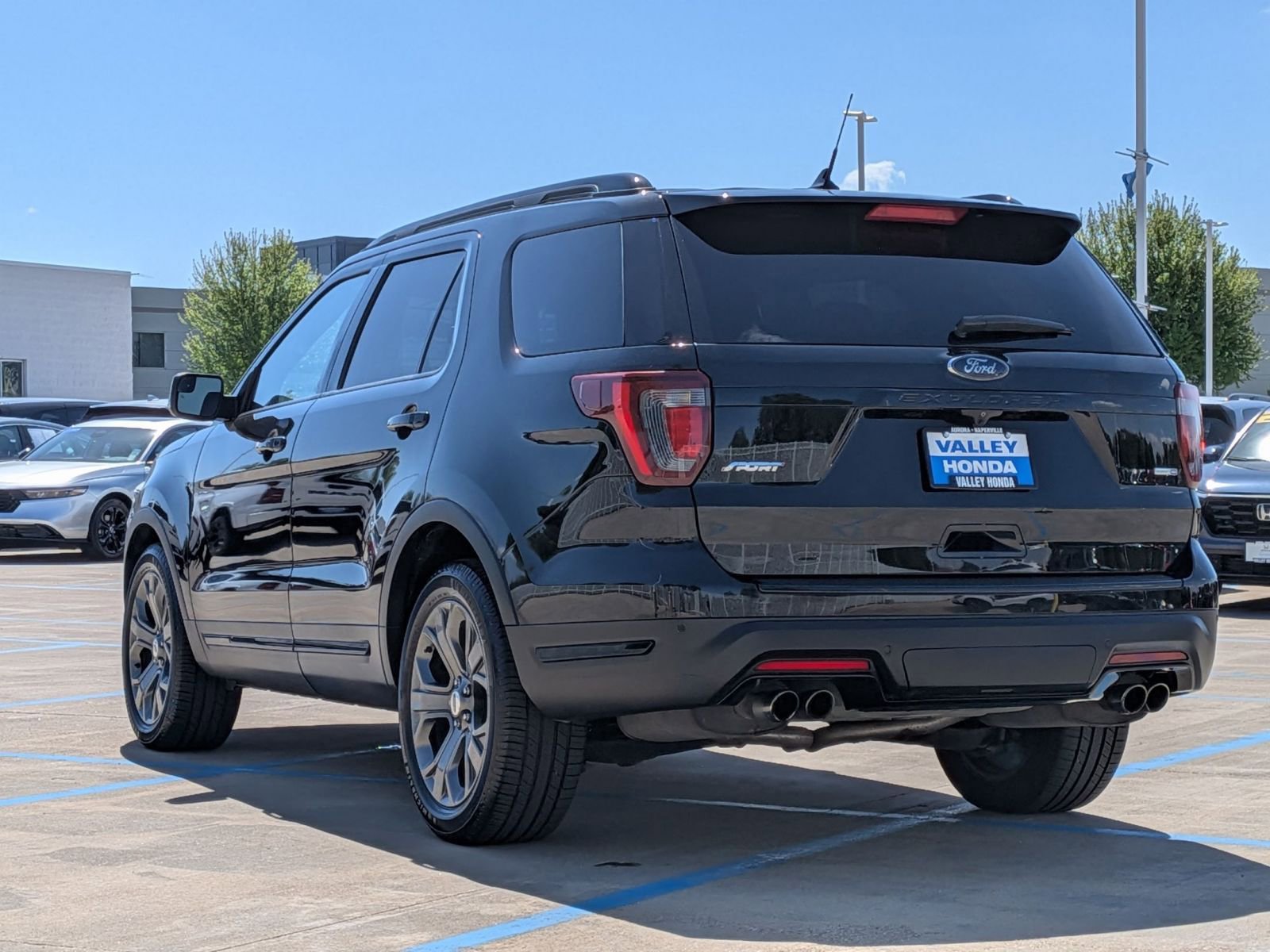 Used 2018 Ford Explorer Sport AWD/4WD image 8