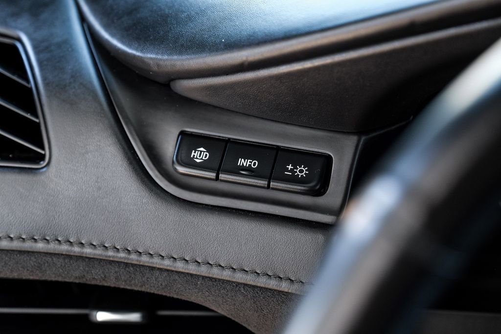 Used 2019 Cadillac Escalade ESV Platinum image 27