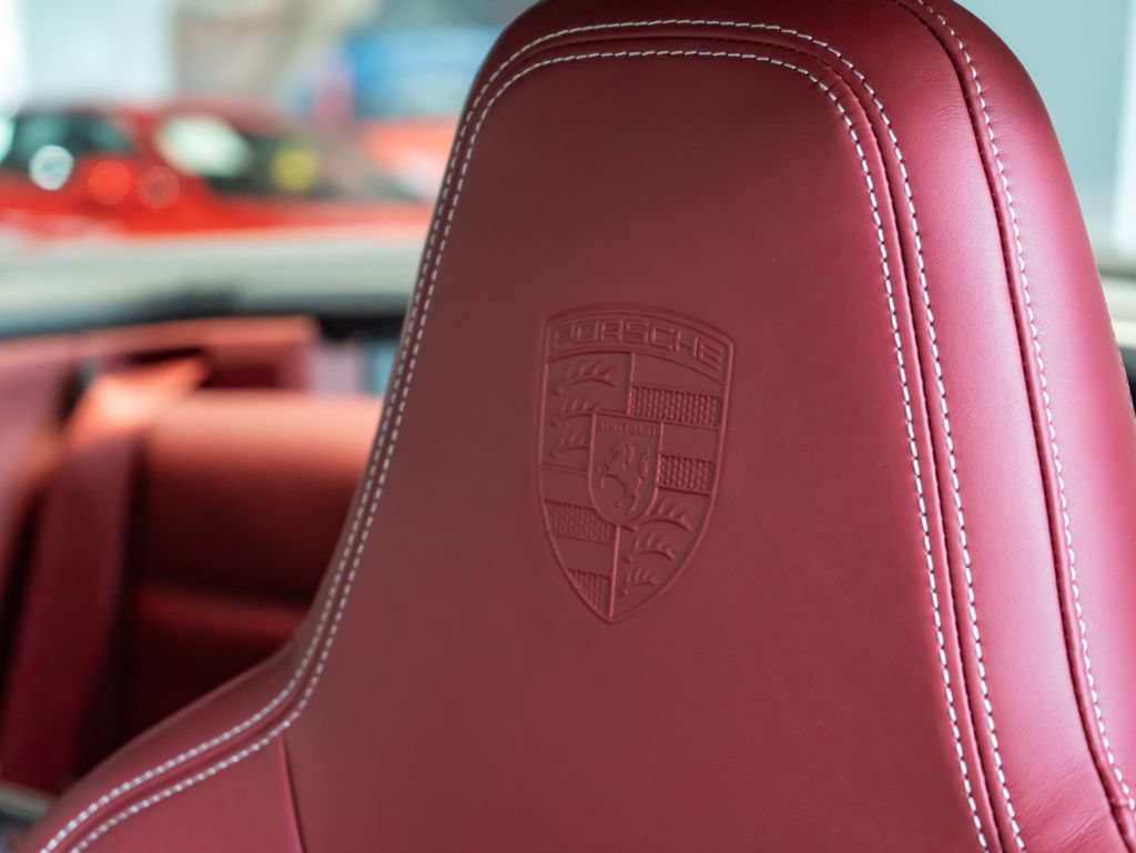Certified 2026 Porsche 911 Targa 4 GTS AWD/4WD image 18