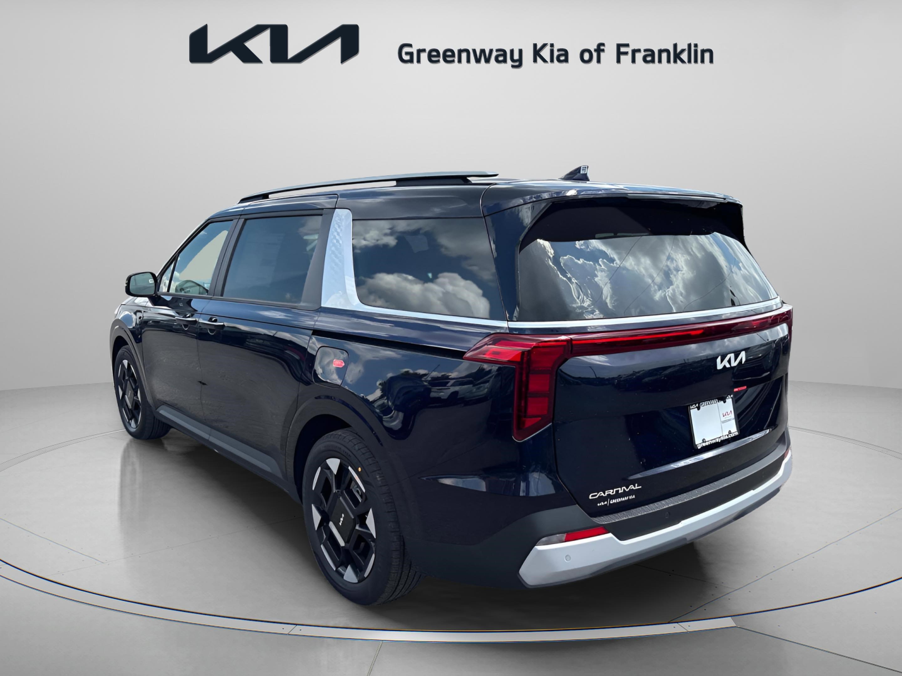 New 2026 Kia Carnival EX image 5