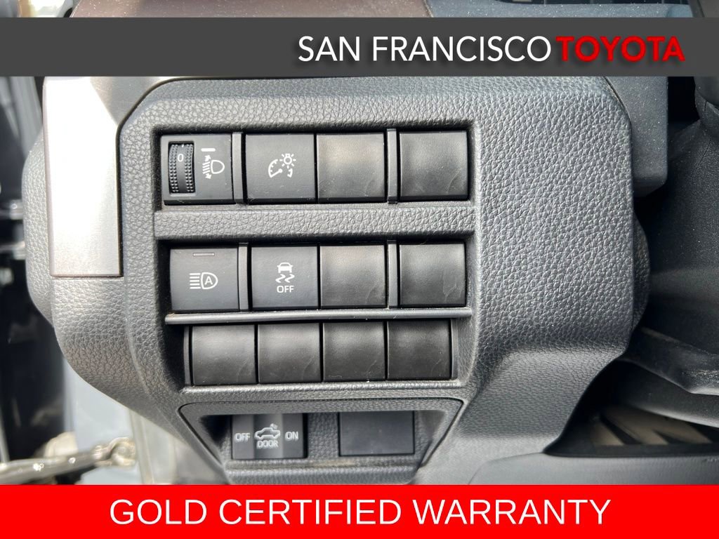 Certified 2024 Toyota Tacoma SR5 image 32