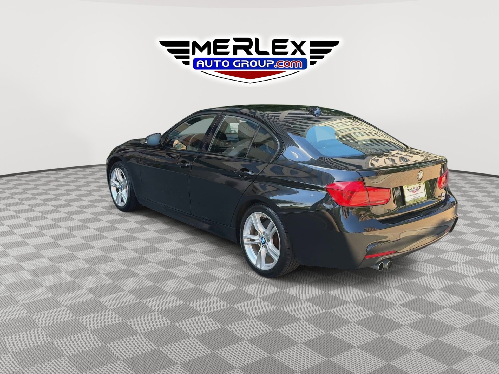 Used 2018 BMW 330i Sedan RWD image 6