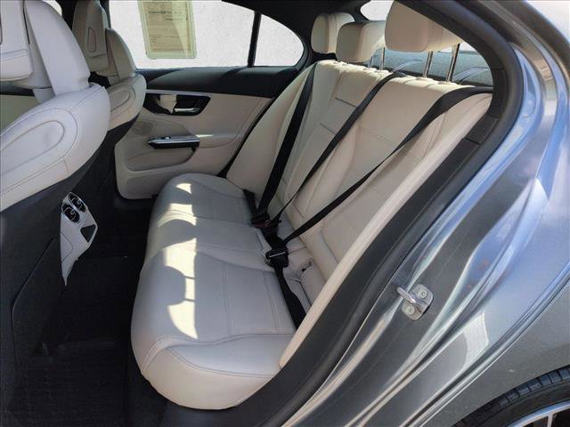 Used 2025 Mercedes-Benz C 300 4MATIC Sedan image 19