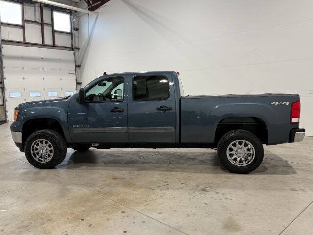 Used 2013 GMC Sierra 2500 SLE w/ SLE Preferred Package AWD/4WD image 12