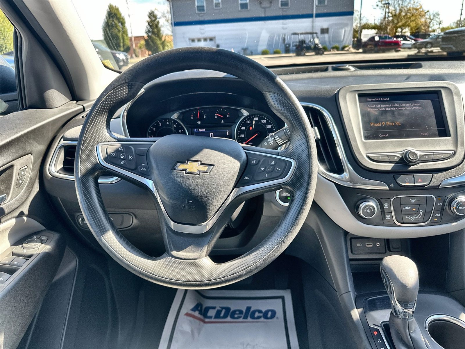 Used 2022 Chevrolet Equinox LS w/ LS Convenience Package image 12