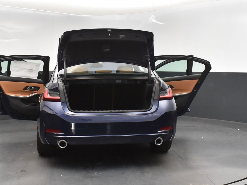 New 2026 BMW 330i Sedan w/ Convenience Package image 51