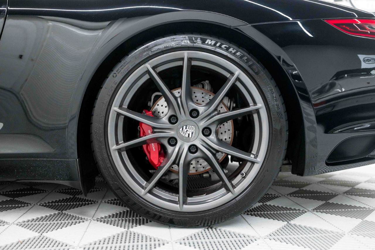 Used 2018 Porsche 911 Carrera T RWD image 25
