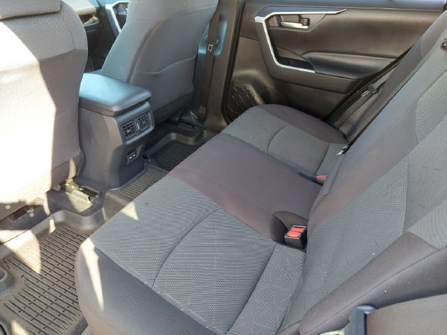 Used 2025 Toyota RAV4 XLE w/ Convenience Package AWD/4WD image 37