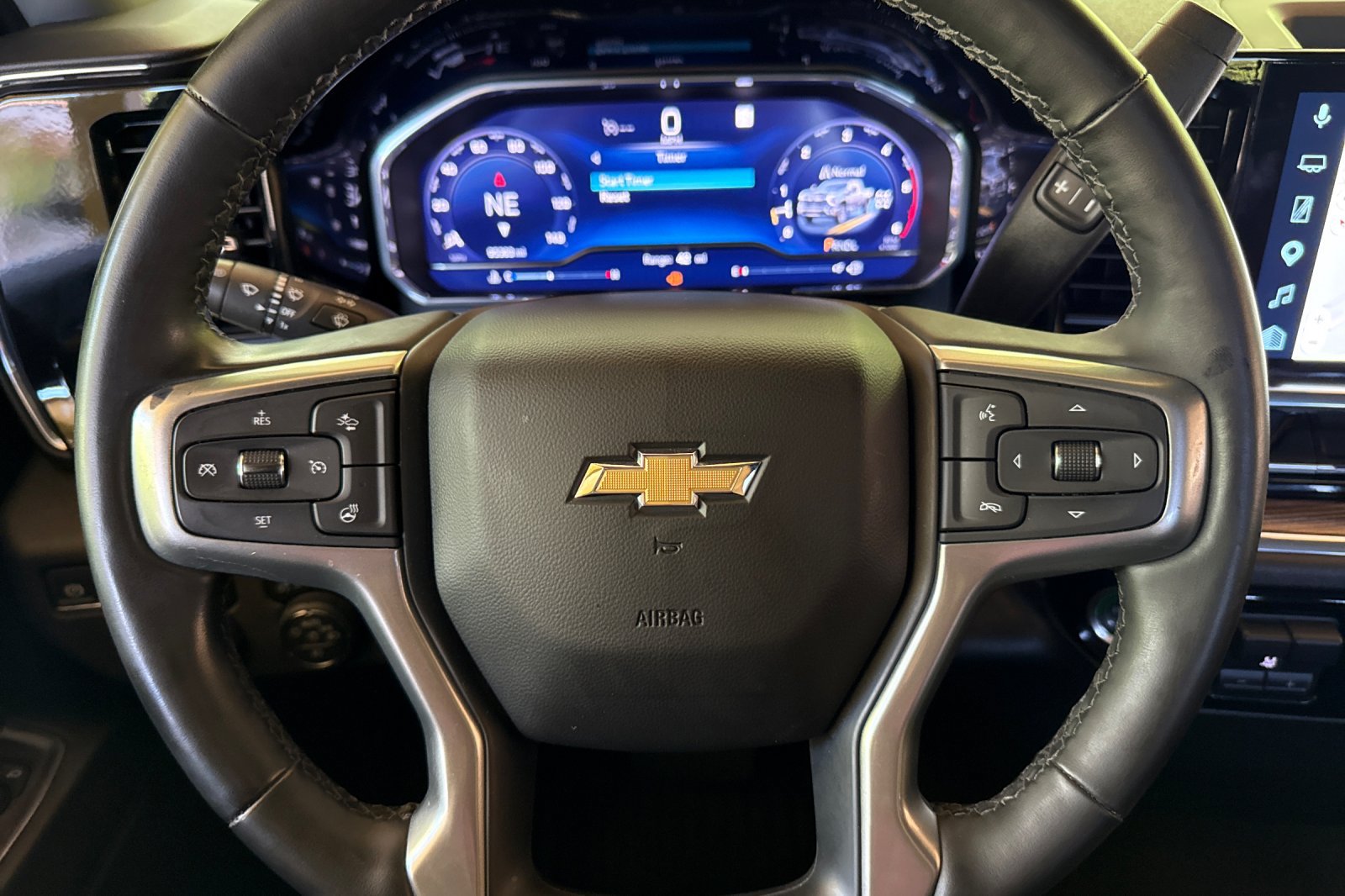 Used 2025 Chevrolet Silverado 3500 LT AWD/4WD image 29