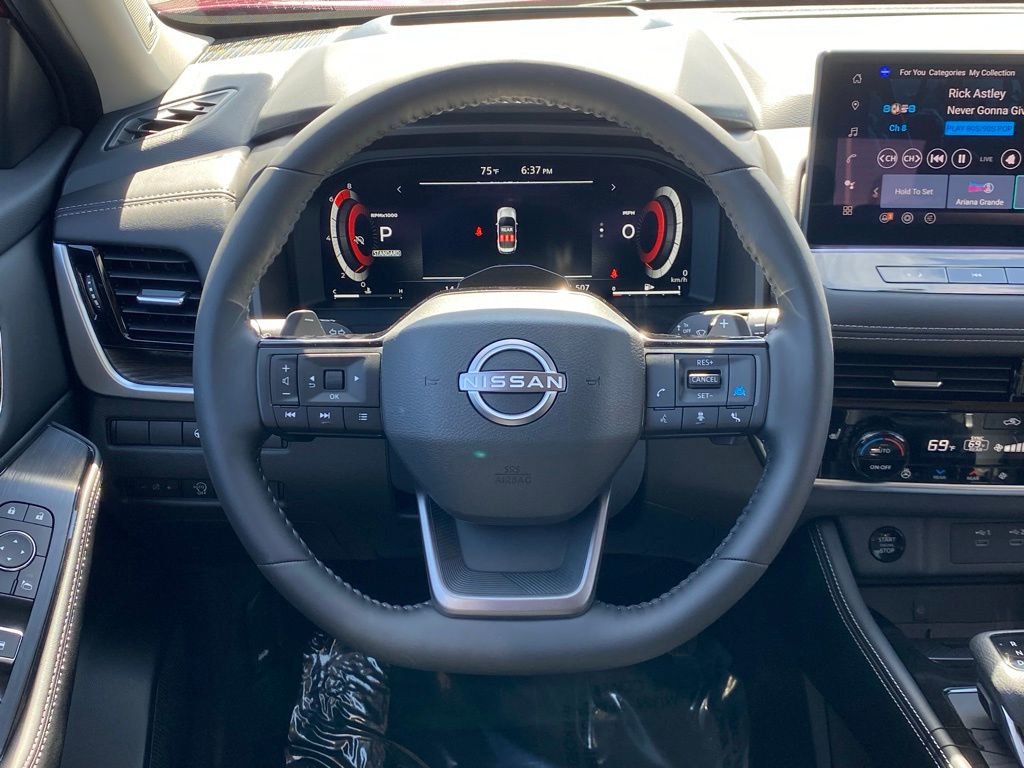 New 2025 Nissan Rogue Platinum w/ Tech Package image 21