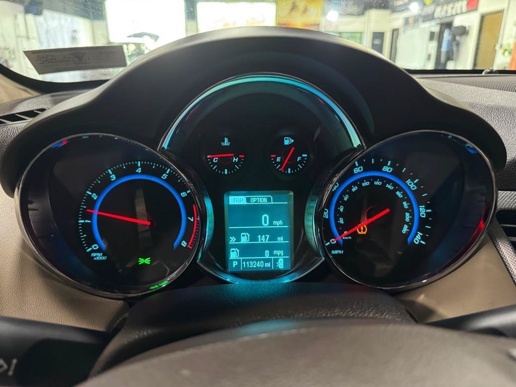 Used 2016 Chevrolet Cruze LTZ w/ Sun, Sound and Sport Package FWD image 19