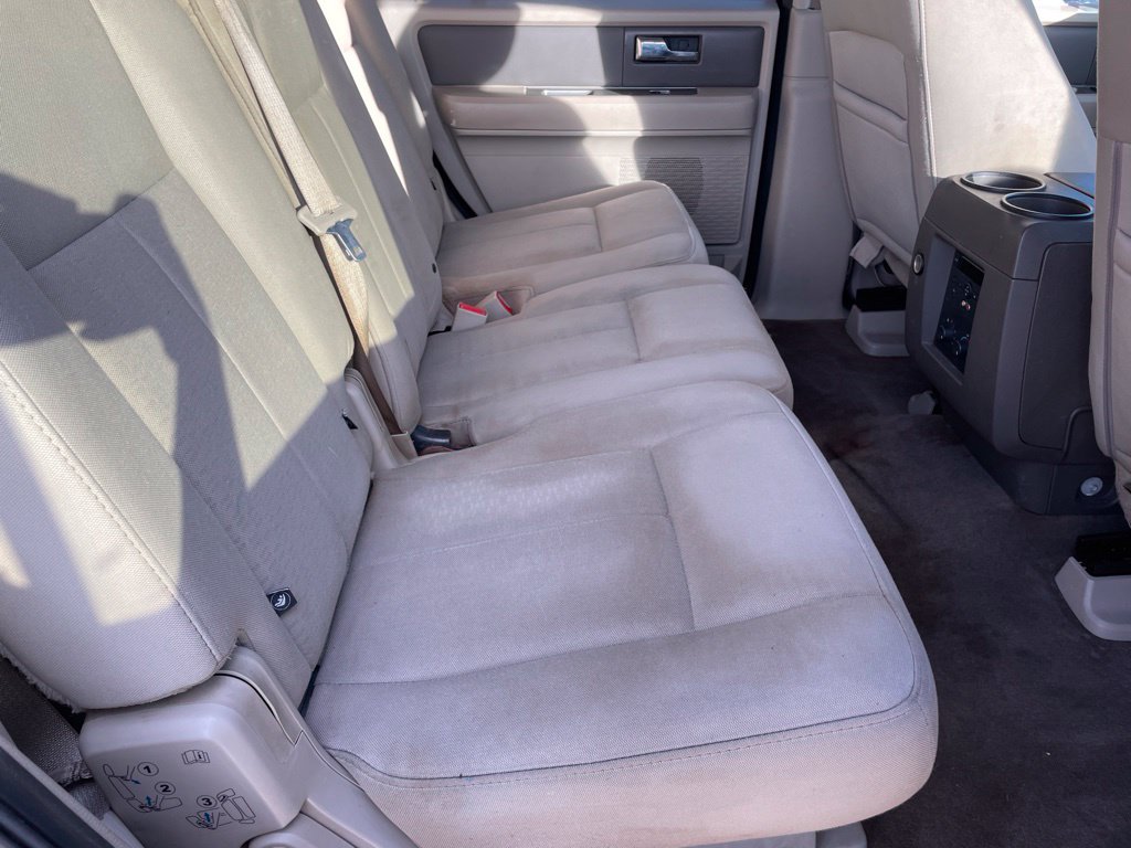 Used 2011 Ford Expedition XLT w/ HD Trailer Tow Pkg RWD image 19
