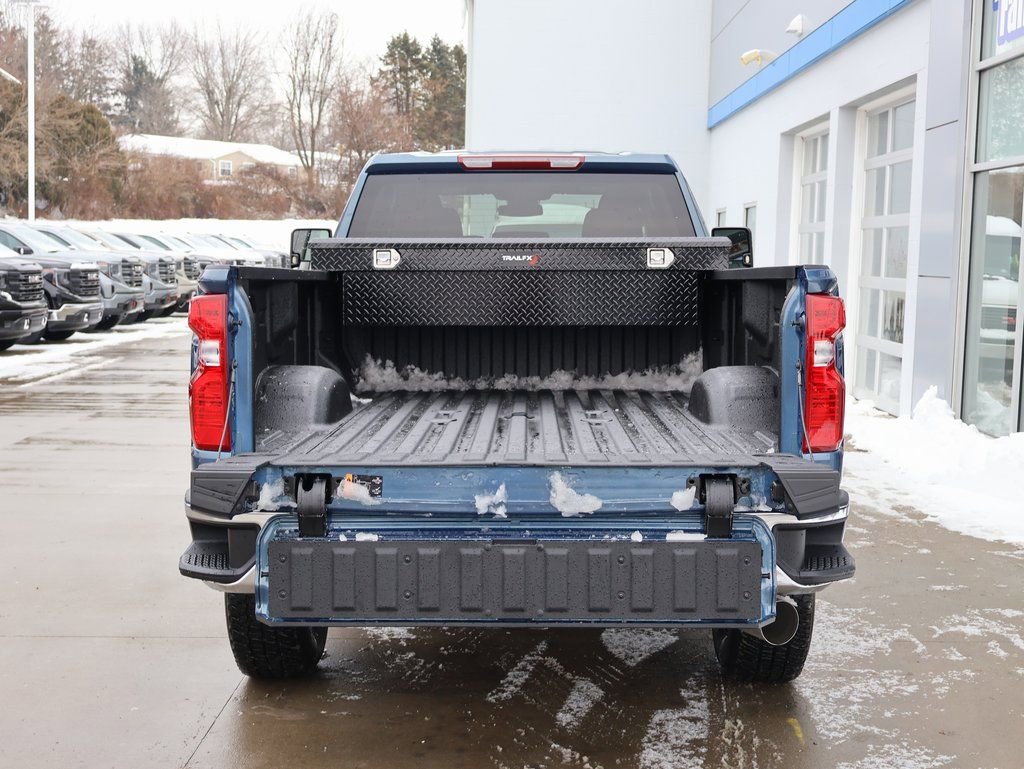 New 2026 Chevrolet Silverado 3500 W/T image 30