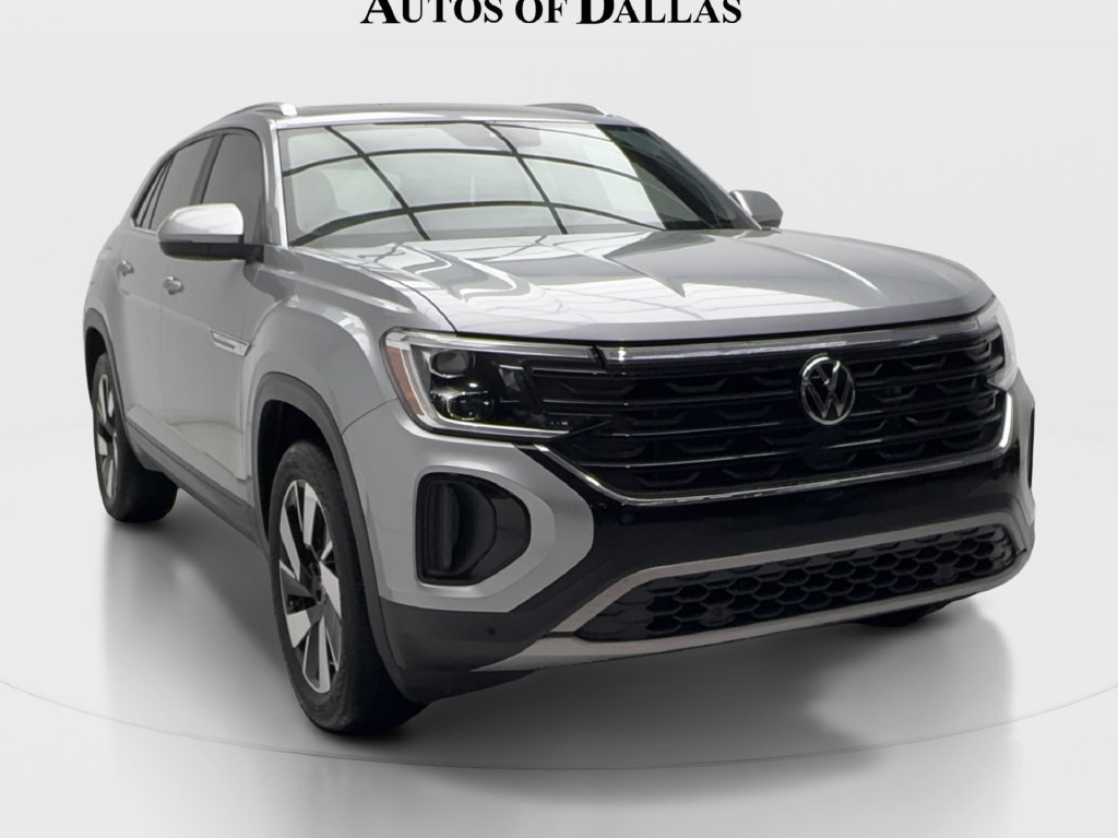 Used 2024 Volkswagen Atlas Cross Sport SE FWD image 3