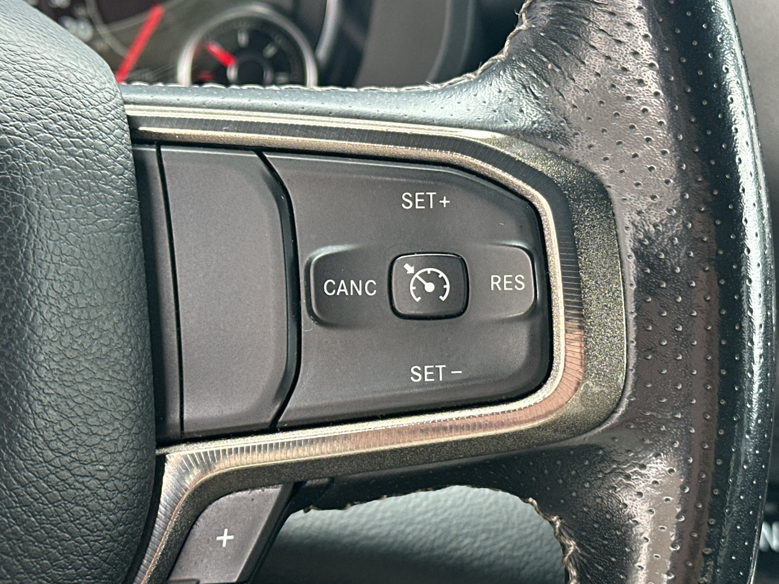 Used 2021 RAM 1500 Sport w/ Leather & Sound Group AWD/4WD image 21