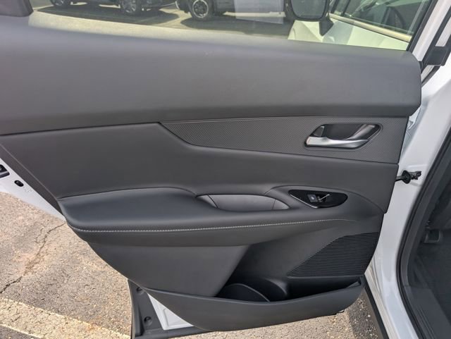 New 2026 Nissan Murano SL AWD/4WD image 11
