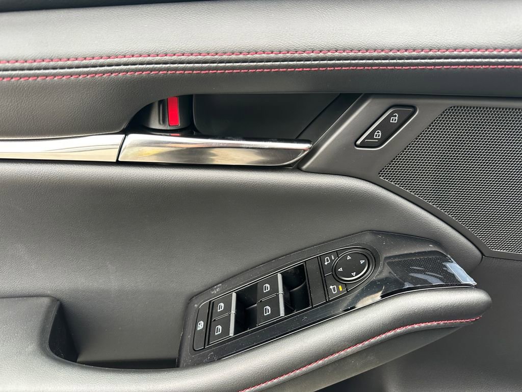 New 2026 MAZDA MAZDA3 Carbon image 11