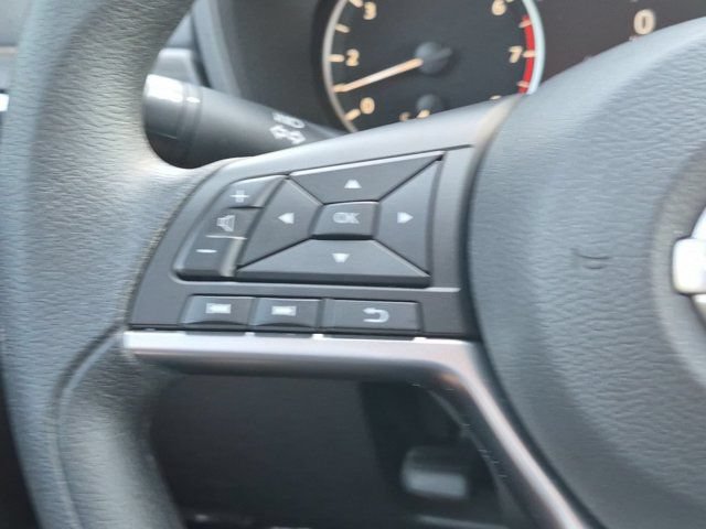 Used 2025 Nissan Altima 2.5 SV FWD image 20