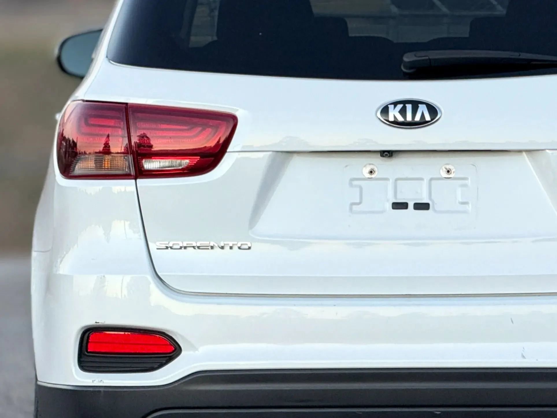 Used 2019 Kia Sorento LX image 15