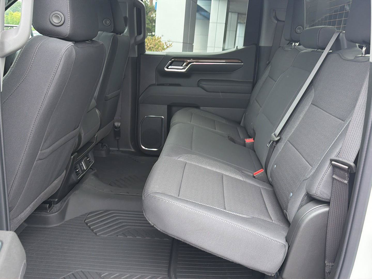 New 2026 Chevrolet Silverado 1500 LT AWD/4WD image 11