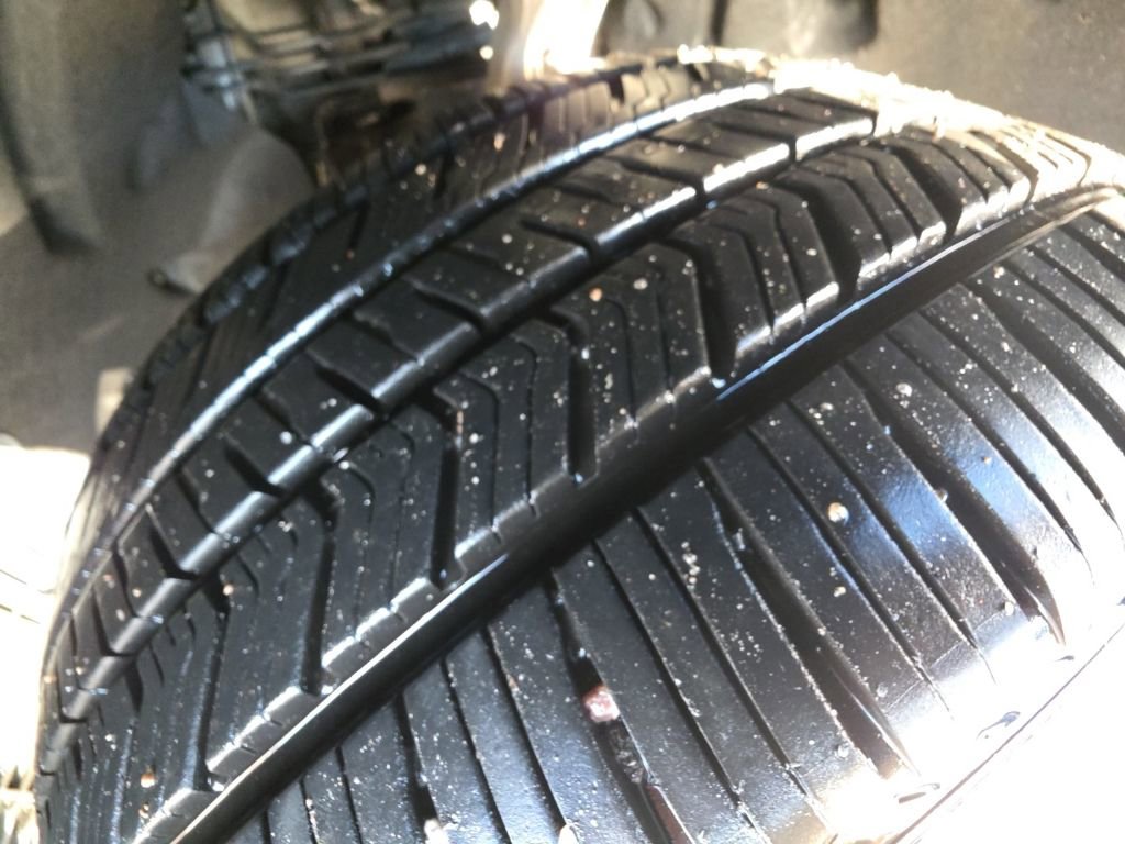 Used 2023 Porsche Cayenne Platinum Edition image 25