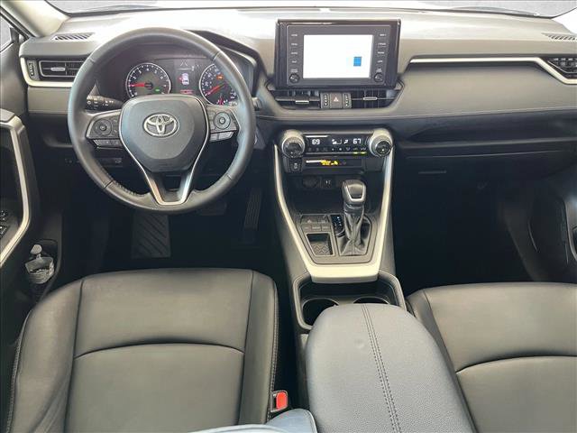 Used 2019 Toyota RAV4 XLE Premium image 10