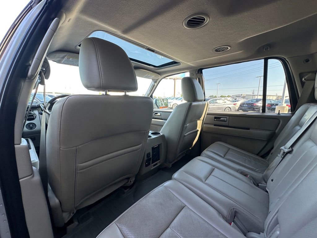 Used 2014 Ford Expedition Limited w/ Equipment Group 301A RWD image 22