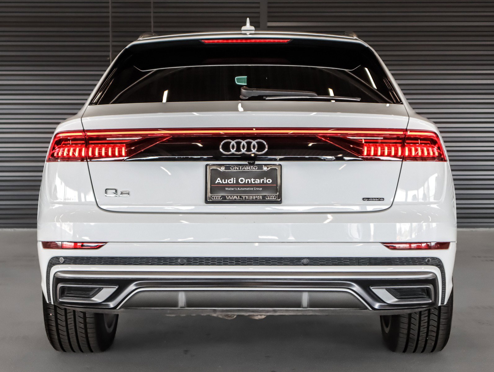 Used 2023 Audi Q8 Premium Plus w/ Premium Plus Package image 16