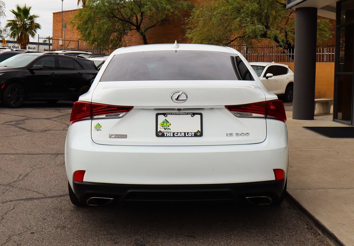 Used 2018 Lexus IS 300 F Sport w/ F Sport Package RWD image 11