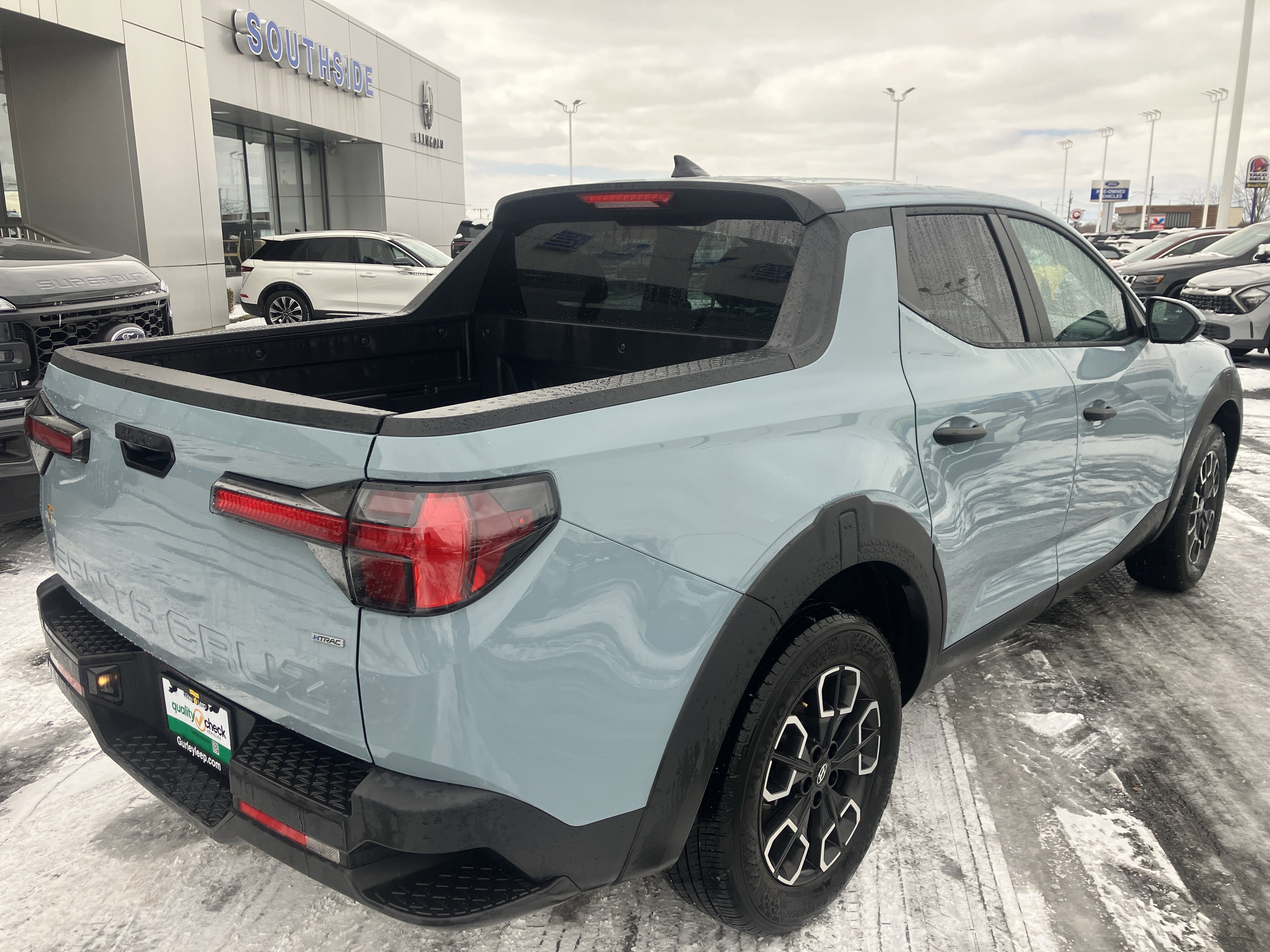 Used 2023 Hyundai Santa Cruz SEL image 7