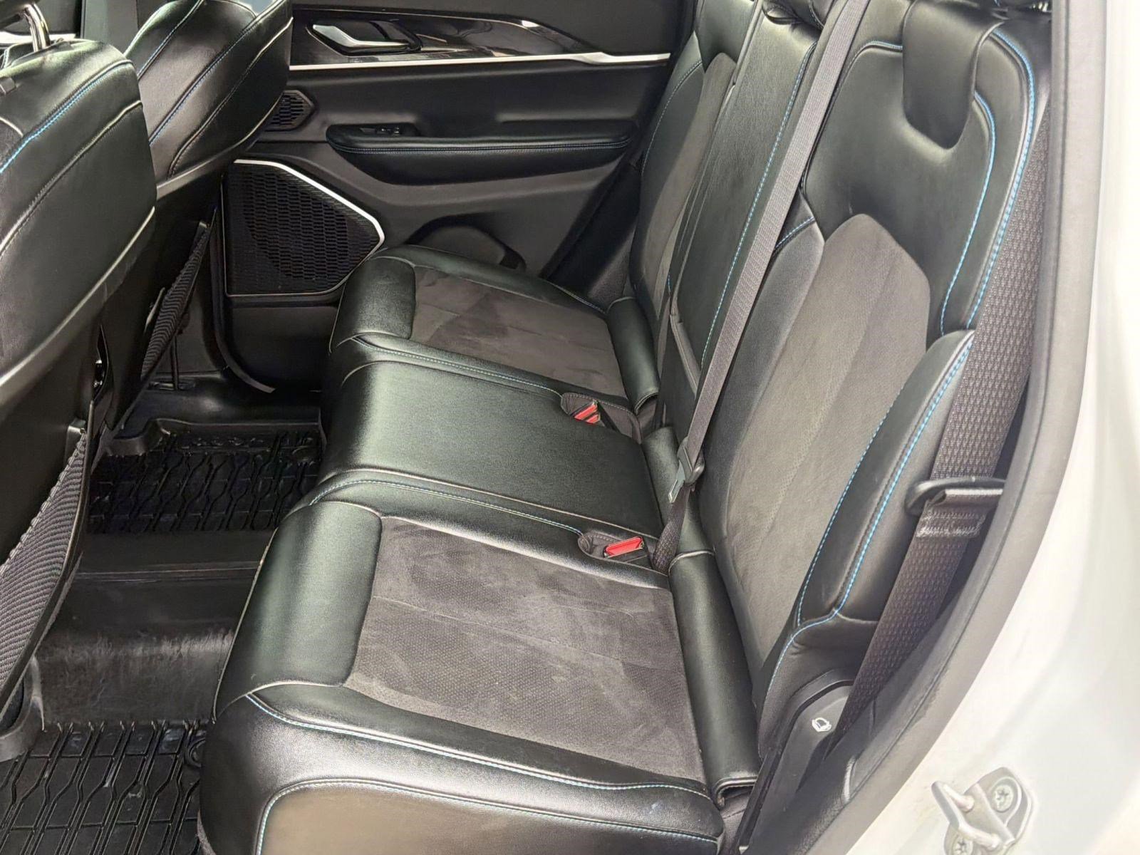 Used 2022 Jeep Grand Cherokee Trailhawk w/ Advanced Protech Group II image 14