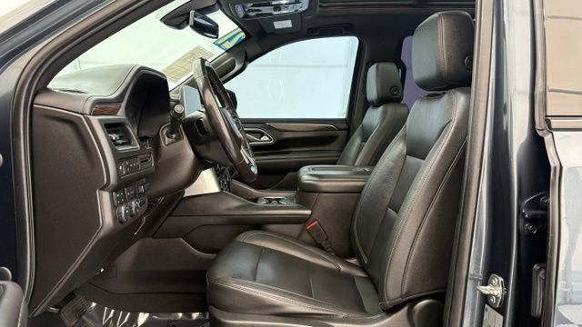 Used 2021 Chevrolet Tahoe Z71 w/ Max Trailering Package AWD/4WD image 14
