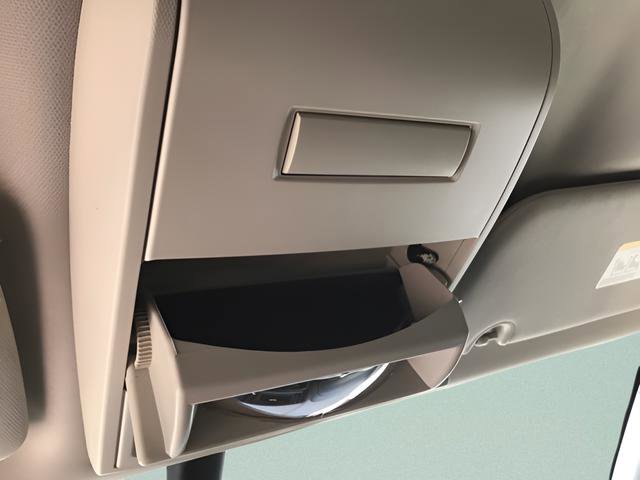 Used 2018 Dodge Grand Caravan SE image 20