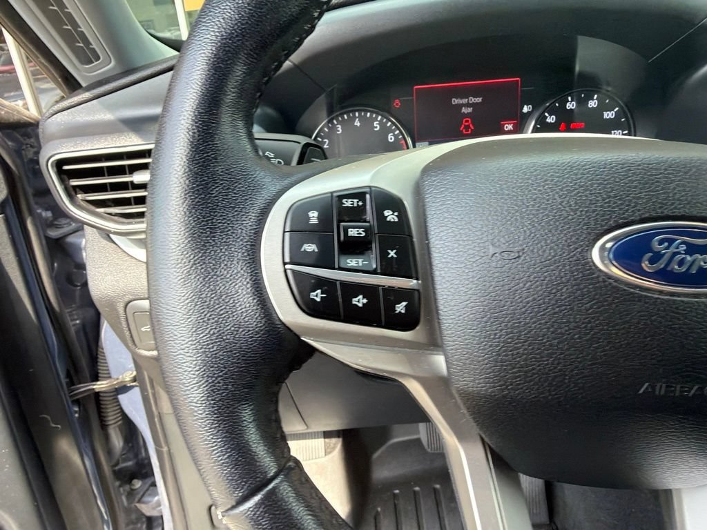 Used 2021 Ford Explorer XLT w/ Equipment Group 202A RWD image 24