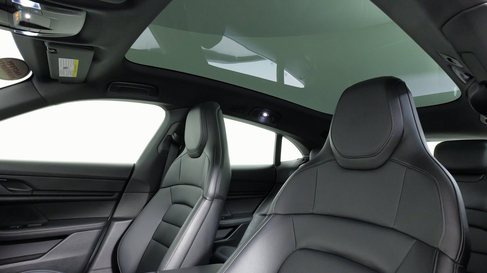 Used 2023 Porsche Taycan 4 Cross Turismo image 33