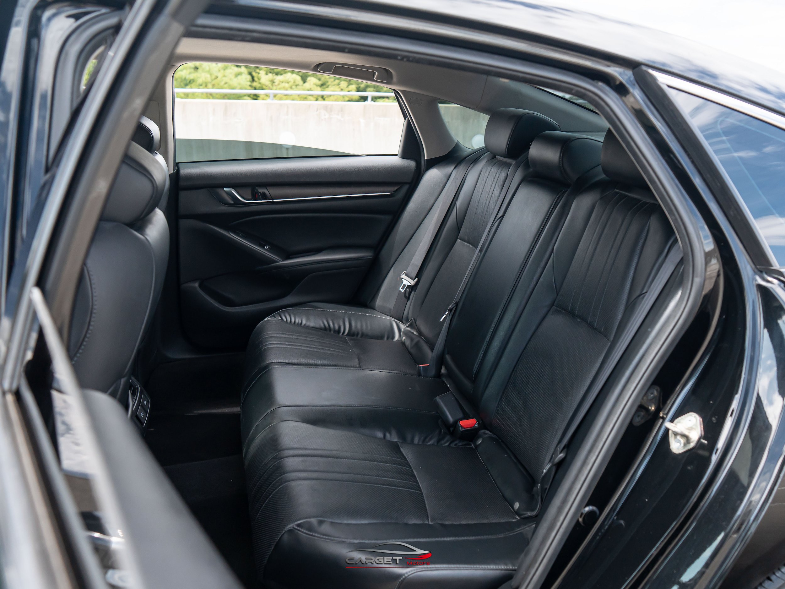 Used 2018 Honda Accord Touring image 20