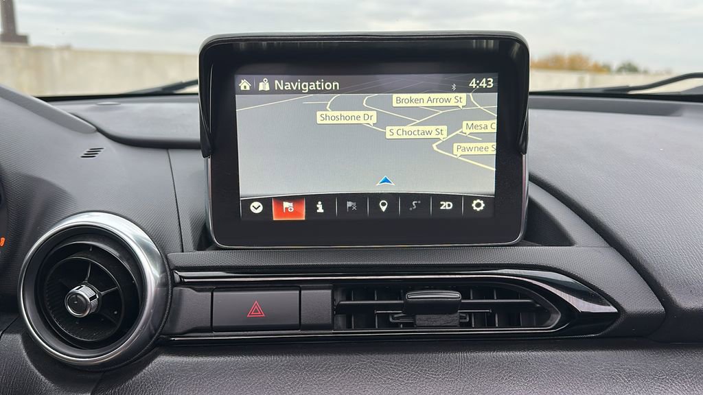 Used 2016 MAZDA MX-5 Miata Grand Touring image 28