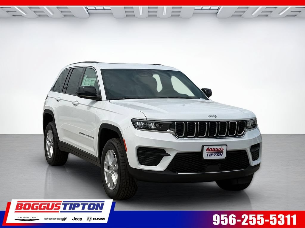 New 2026 Jeep Grand Cherokee Laredo X RWD image 1