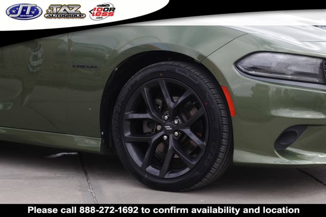 Used 2020 Dodge Charger R/T w/ Plus Group RWD image 8