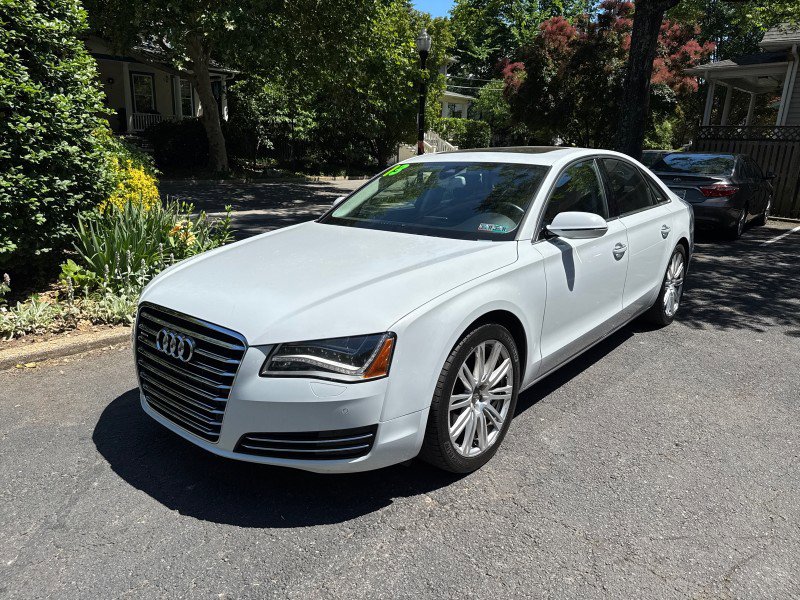 Used 2013 Audi A8 3.0T w/ Convenience Pkg AWD/4WD image 3