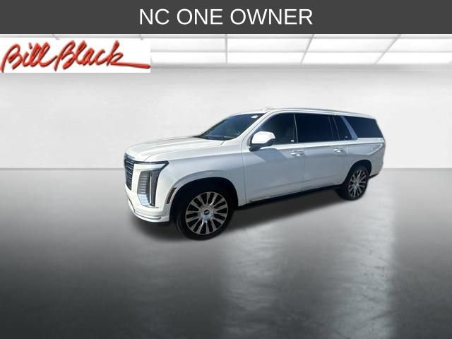 Used 2025 Cadillac Escalade ESV Premium Luxury Platinum AWD/4WD image 2
