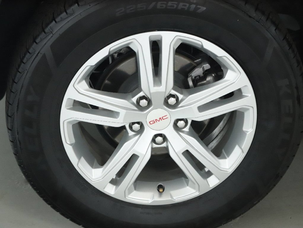 Used 2024 GMC Terrain SLE AWD/4WD image 12