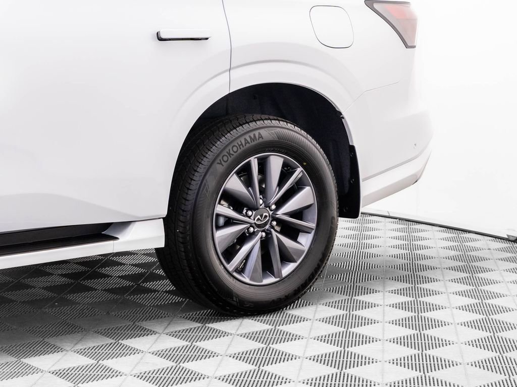 New 2026 INFINITI QX80 Pure w/ Cargo Package AWD/4WD image 32