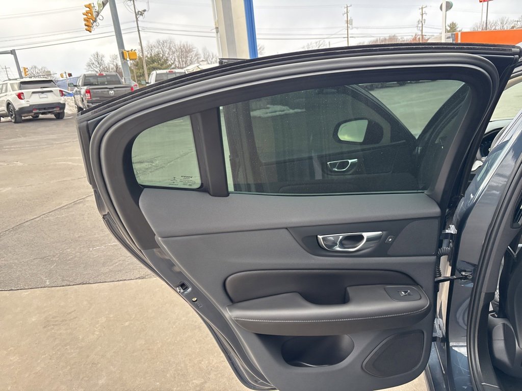 Certified 2023 Volvo S60 B5 Core w/ Climate Package image 27