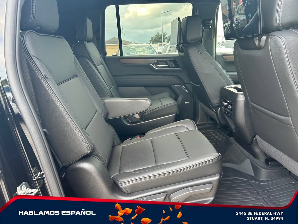 New 2026 GMC Yukon XL Denali w/ Denali Reserve Package AWD/4WD image 18
