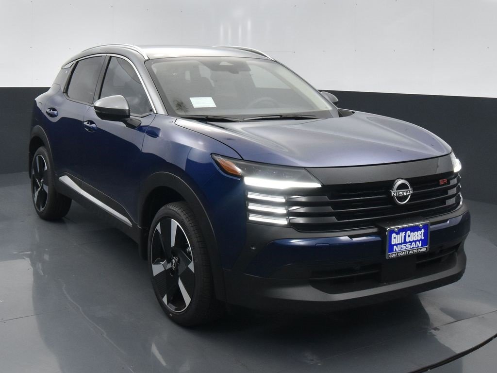 Certified 2025 Nissan Kicks SR image 2