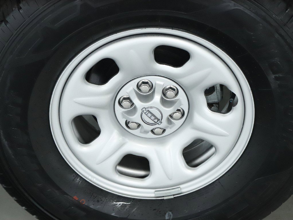 Used 2024 Nissan Frontier S w/ S Utility Package image 12