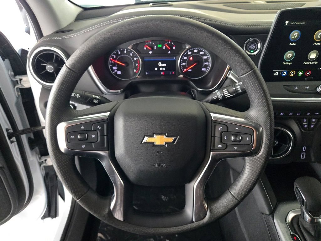 New 2026 Chevrolet Blazer LT w/ Midnight/Sport Edition FWD image 31